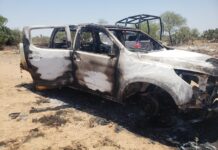 Encuentran camioneta calcinada, tenía reporte de robo