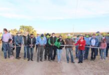 Autoridades municipales inauguran camino saca cosechas en comunidad Altos de Ibarra