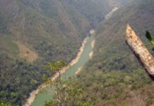 En Tabasco desalojan poblaciones por desbordamiento del río Usumacinta