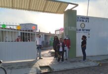 Alumnos regresan a clases presenciales