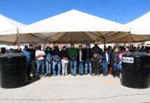 Entrega de tinacos en Laguna de Guadalupe y Providencia de Guadalupe a través de la fundación COMPARTE