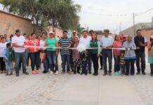 Inauguración de pavimentación de calle principal de la comunidad Chirimoya Vieja