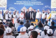 Entregan apoyos “Mi Tienda al 100 Emprende” a comerciantes del norte de la entidad