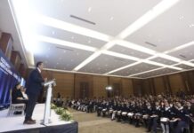 Entrega Gobernador reconocimientos a la Excelencia y Mérito Académico 2023