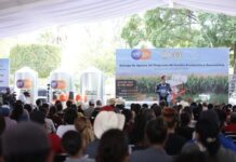 Entrega Gobierno del Estado apoyos a productores del campo y arranca construcción de caminos rurales