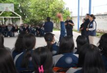 Guanajuato enseña a sus estudiantes a identificar riesgos y a protegerse en línea con apoyo de la Policía Cibernética