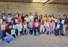 Impulsan el emprendimiento con curso de herbolaria en Ocampo